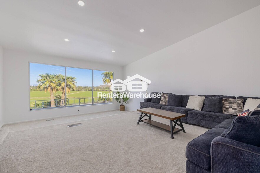 Building Photo - 7520 Estrella Pkwy