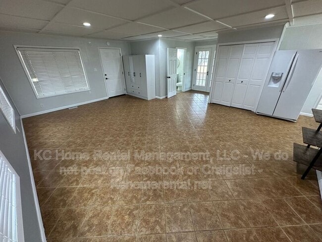 Building Photo - 5016 Norwood Ave