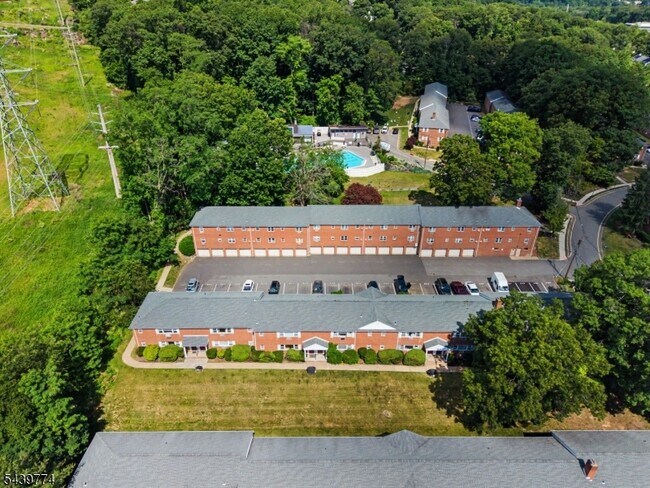 Building Photo - 2467 NJ-10