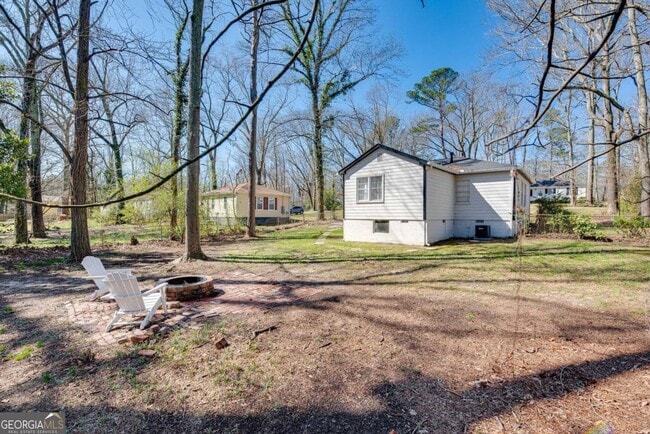 Building Photo - 6385 Lobelia Rd SW