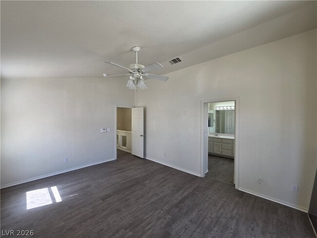 Building Photo - 8008 Dover Shores Ave