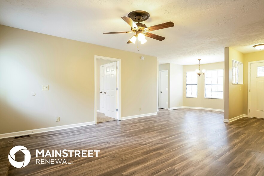 Building Photo - 785 Summer Hill Ln