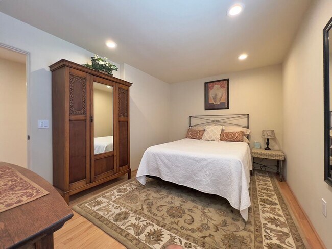 Building Photo - Stunning Single Level Browns Valley Home