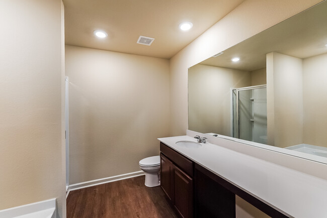 Building Photo - Home for rent in Springville!