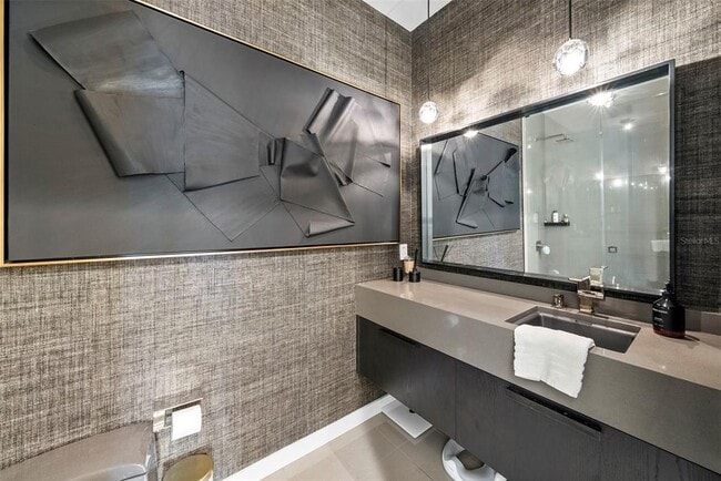 Building Photo - 1123 Abbeys Way