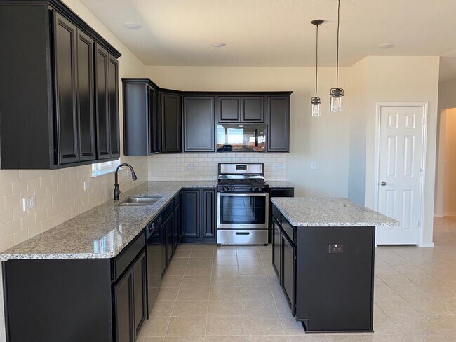 Building Photo - 2913 Brisco Way