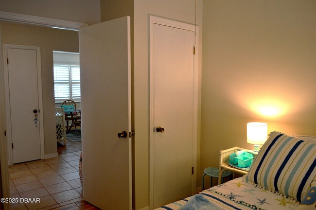 Building Photo - 64 Cardinal Dr