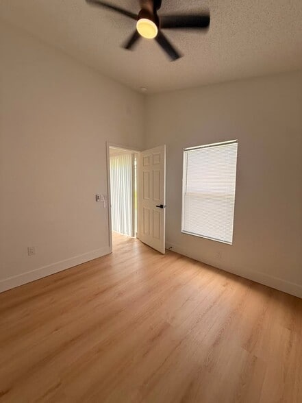 Building Photo - 10535 Peppergrass Ct