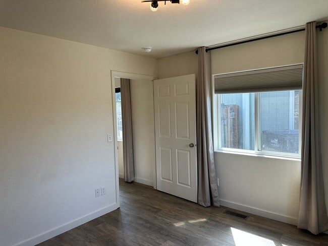 Building Photo - Charming 1 bedroom 1 bath house in Springfield!