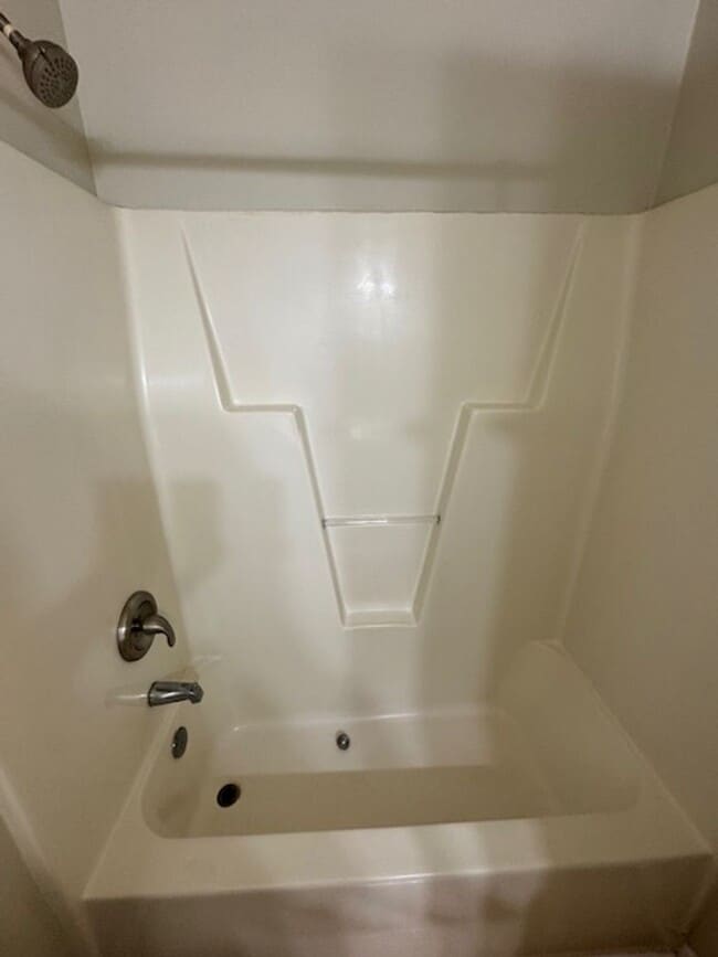 Building Photo - Lauren Place - Northchase