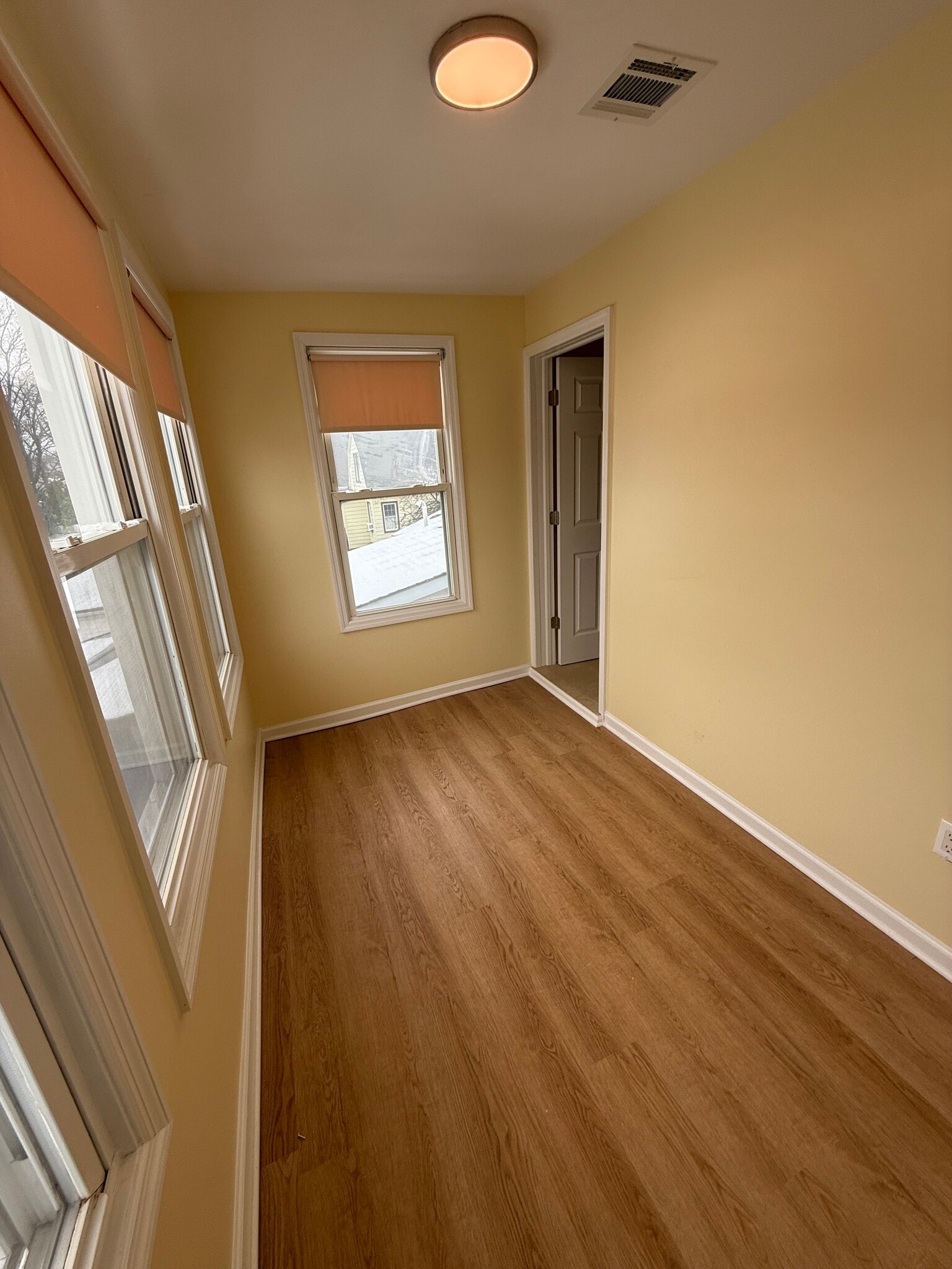 Building Photo - 7 Cortland St