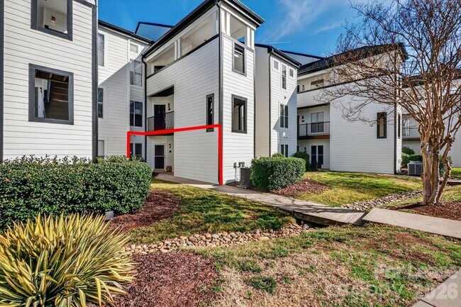 Building Photo - 18695 Vineyard Point Ln