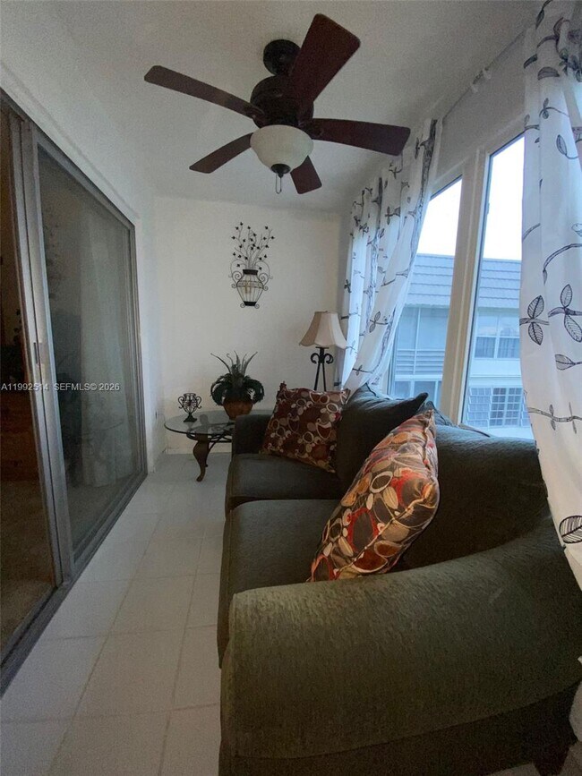 Building Photo - 8135 Sunrise Lakes Blvd