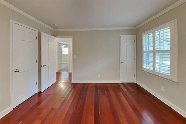 Building Photo - 2916 Sope Creek Dr