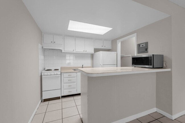 Building Photo - 1BD/1BA Apartment off Curry Ford in Henley Park Apartments!