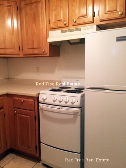 Building Photo - 62 Boylston St