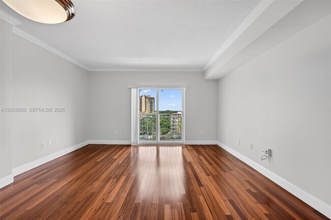 Building Photo - 50 Menores Ave