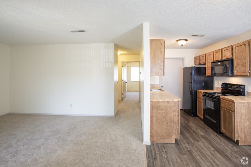 Park Meadows Apartments 10010 E Boston Cir Wichita KS 67207