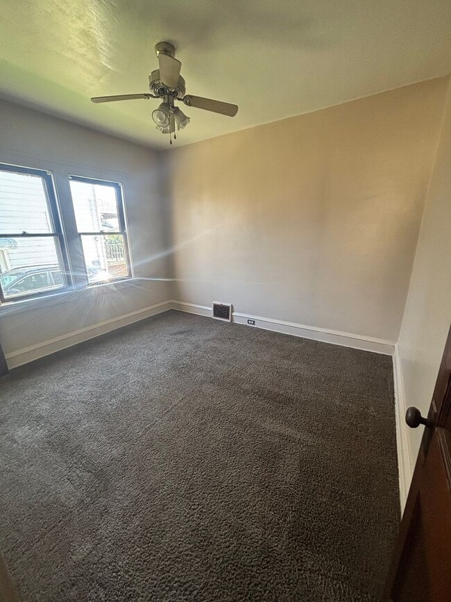 Building Photo - 4016 Biddulph Ave