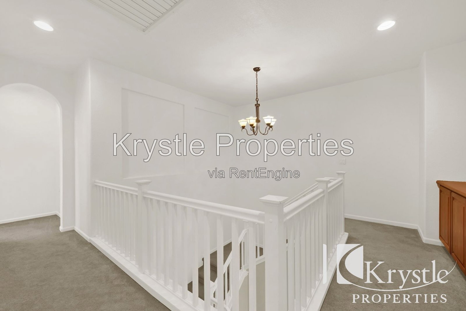 Building Photo - 625 Purple Martin Dr