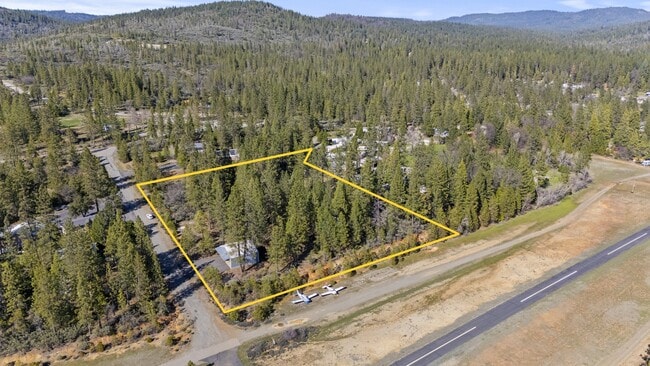 Building Photo - 17091 Bryan Allen Way