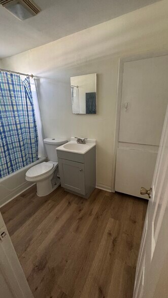 Building Photo - 1203 Orange St