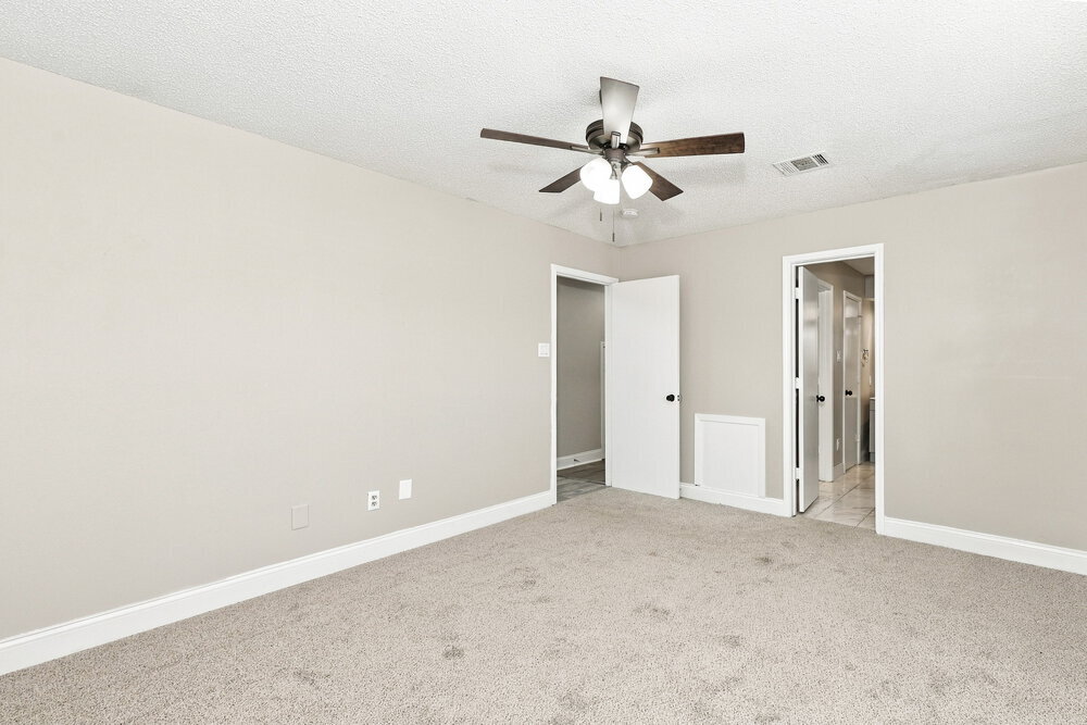 Building Photo - 1125 Harvest Hill Ln
