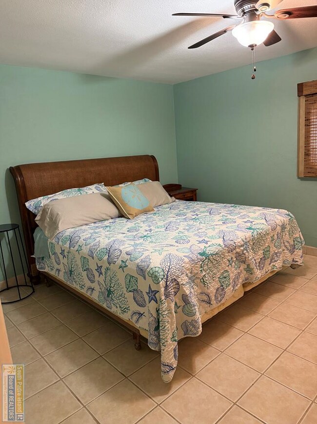 Building Photo - 6201 Padre Blvd