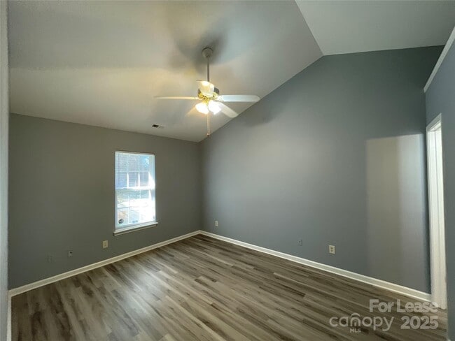 Building Photo - 6421 Sunman Rd