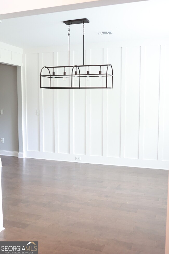 Building Photo - 135 Jessica Ct