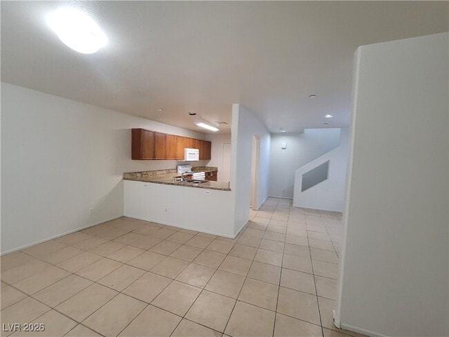 Building Photo - 9157 Desirable Ct