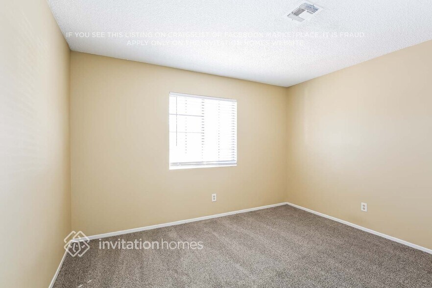 Building Photo - 8404 Stapleton Ave