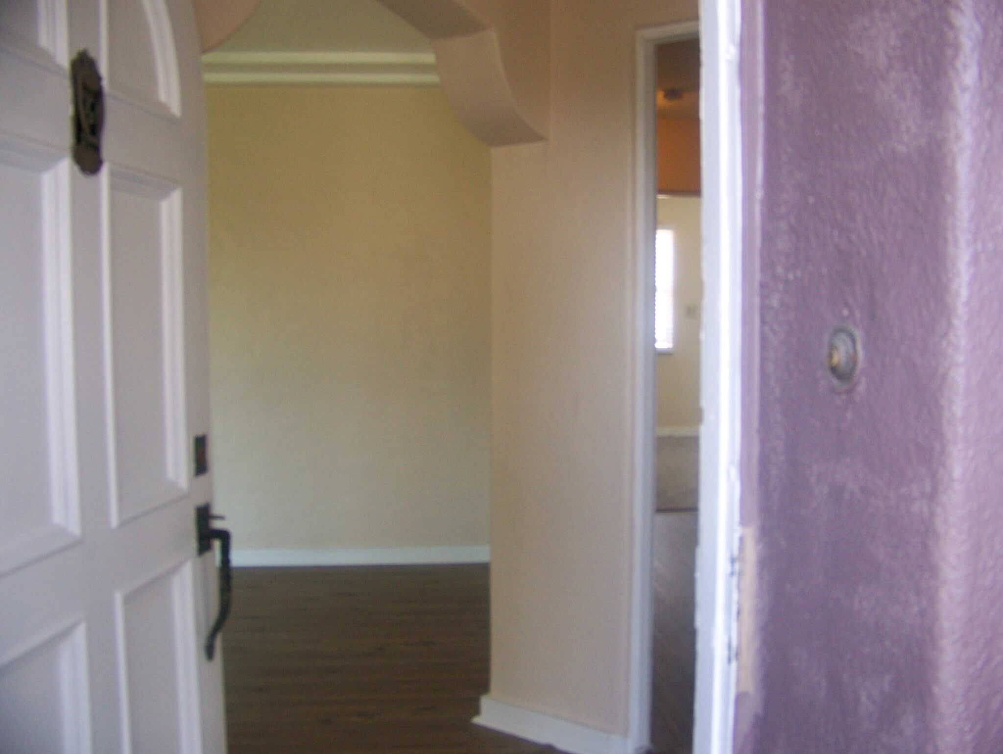 Building Photo - 2500 S Bronson Ave