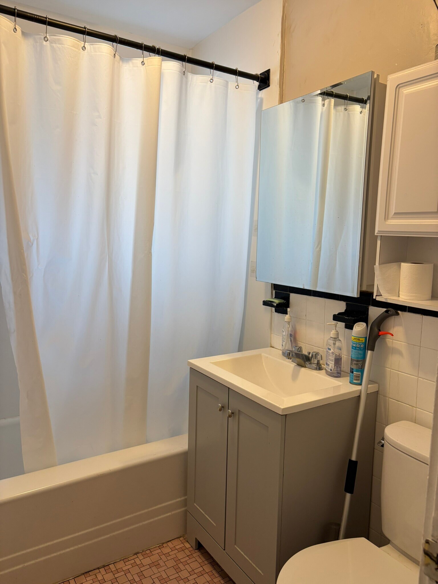 Building Photo - 58 Prentiss St