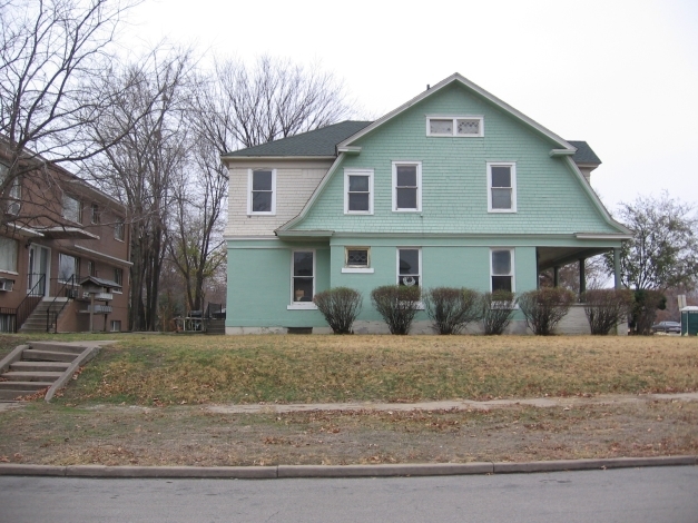 Building Photo - Cox Apartments