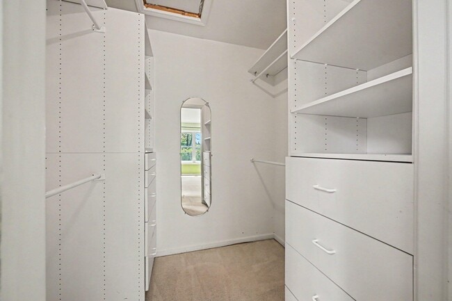 Building Photo - 47186 Scarlet Dr S