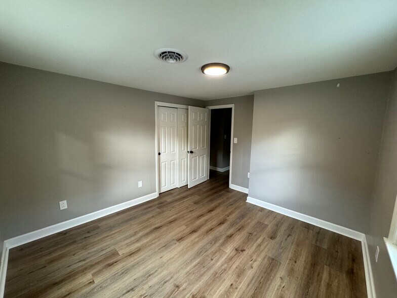 Bedroom 2 - 4724 Hanover Pike