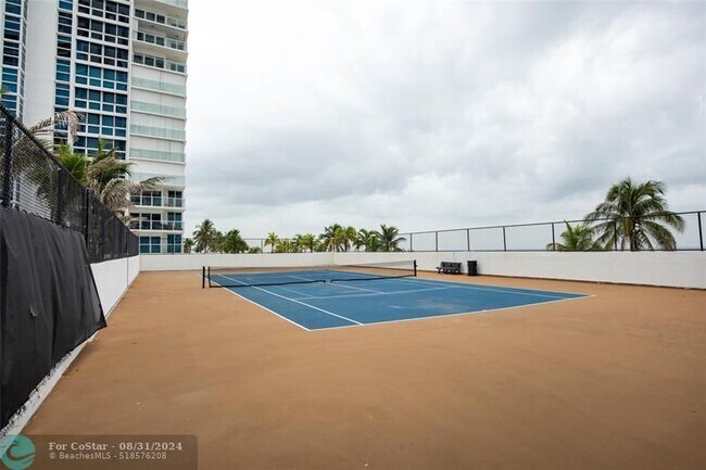 Building Photo - 1370 S Ocean Blvd