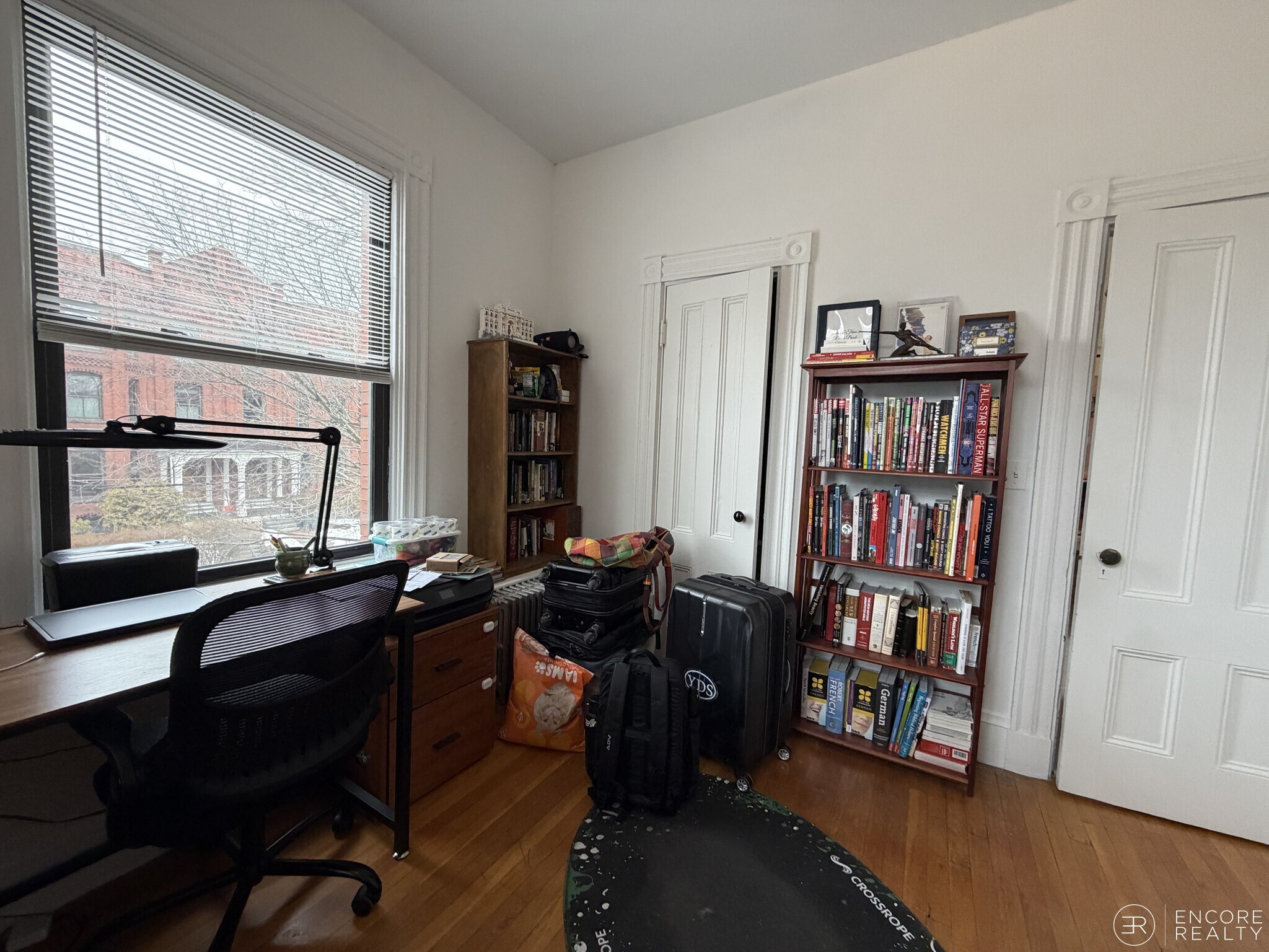 Building Photo - 16 Davis Ave