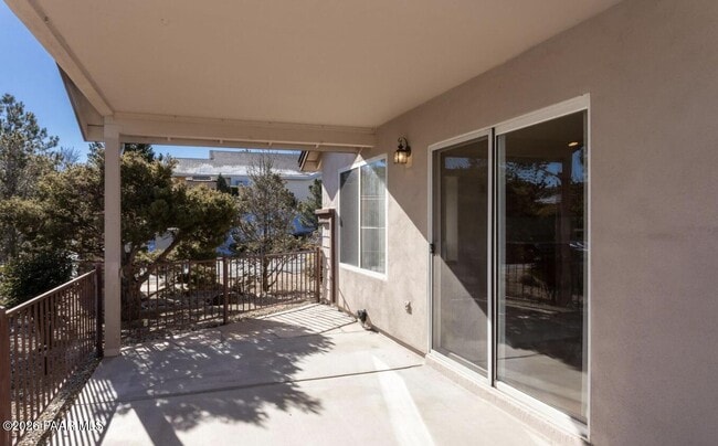 Building Photo - 1654 St Andrews Way