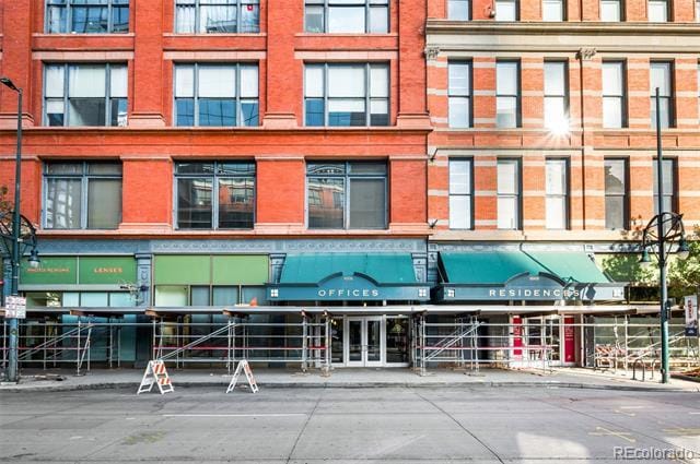 Building Photo - 1555 California St