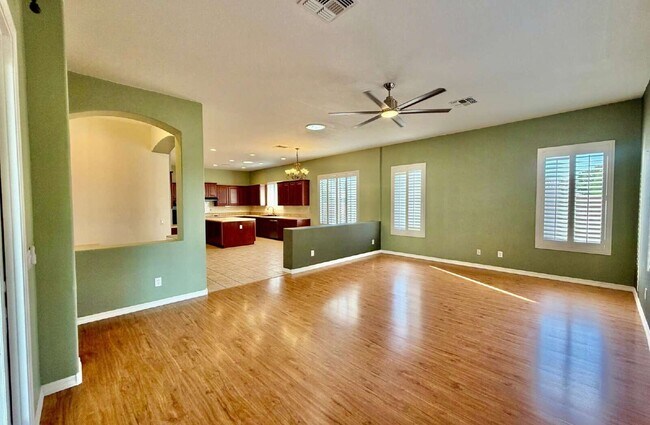 Building Photo - 5916 W Fetlock Trail