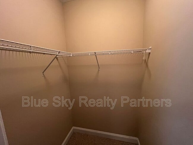 Building Photo - 2432 Pine Marten Way NW