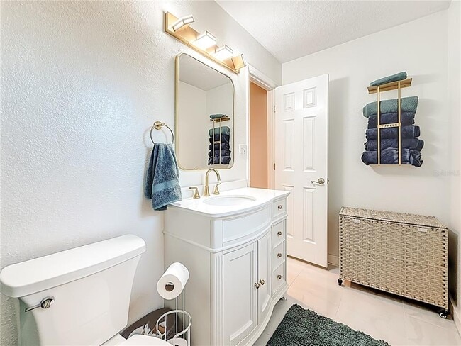 Building Photo - 3893 Pompano Dr SE