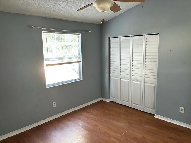 Building Photo - 111 E 1st St