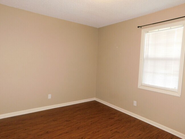 Building Photo - 3539STUD