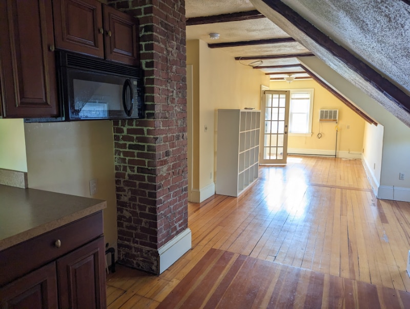 Building Photo - 117 Elmgrove Ave