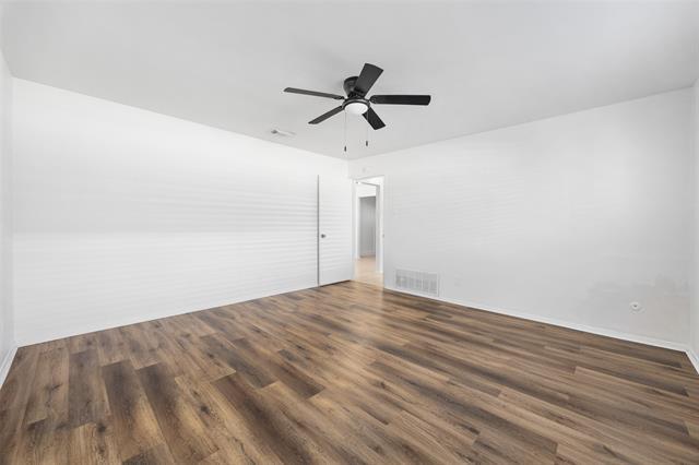 Building Photo - 1320 Willow Wood Ct