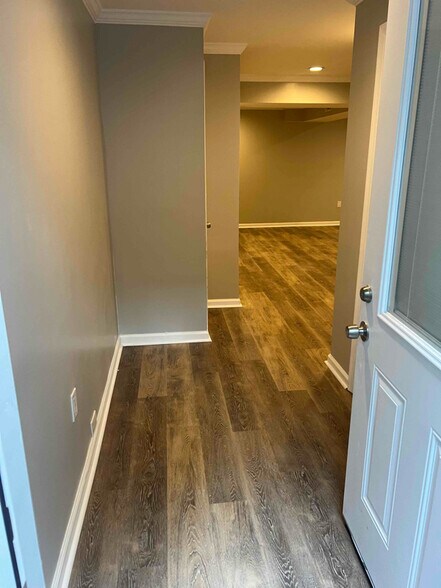 Building Photo - 6708 Martindale Ct