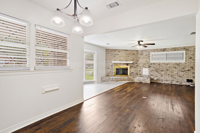 Building Photo - 1512 N Highland Ave